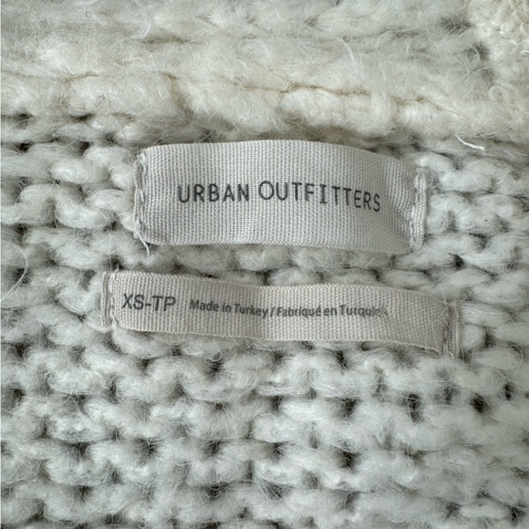 Urban outfitters cream cardigan chunky knit open front XS - Picture 7 of 9